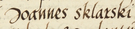 Z księgi radzieckiej Kleparza obejmującej lata 1539–1546: fragment wpisu z 1542 roku dokumentującego
wybór rady urzędującej, z rajcą-burmistrzem Janem Szklarskim w składzie – zbliżenie zapisu imienia
(Archiwum Narodowe w Krakowie, sygn. KL 24, s. 238)