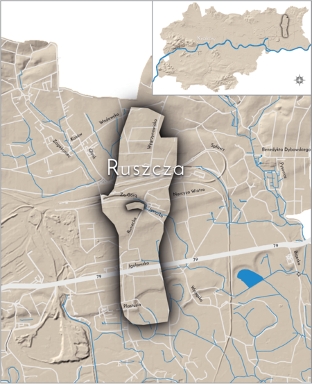 Orientacyjna lokalizacja dawnej wsi Ruszcza w obecnych granicach Krakowa – na planie miasta oznaczono
jej położenie w kształcie wyznaczonym granicami jednostki katastralnej, jaką stanowiła, ze wskazaniem
najstarszego, historycznego centrum Ruszczy w rejonie dzisiejszych ulic Rusieckiej i Jeziorko