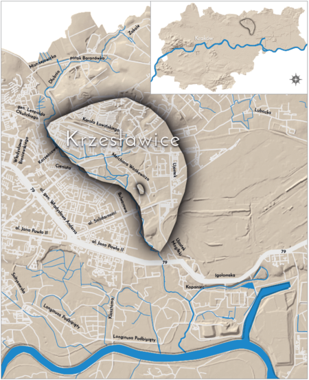 Orientacyjna lokalizacja dawnej wsi Krzesławice w obecnych granicach Krakowa – na planie miasta
oznaczono jej położenie w kształcie wyznaczonym granicami jednostki katastralnej, jaką stanowiła,
ze wskazaniem najstarszego, historycznego centrum Krzesławic w rejonie dzisiejszej ulicy Wańkowicza