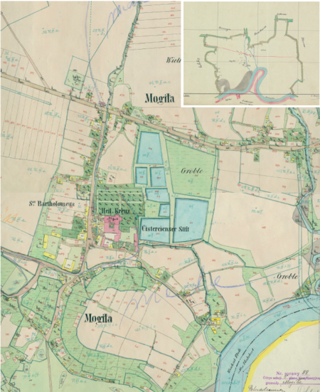 Centrum Mogiły na mapie katastralnej sporządzonej dla gminy katastralnej Mogiła w 1850 roku oraz pochodzący
z lat 1847–1848 plan sytuacyjny z wyrysowanymi granicami gminy Mogiła i lokalizacją gmin sąsiadujących
(Archiwum Narodowe w Krakowie, sygn. K. Krak. 368 III, V; sygn. WM 563a, nlb.)